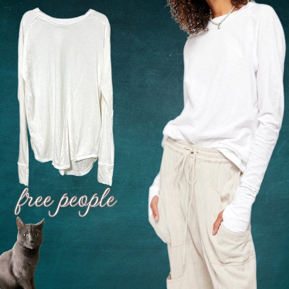 Free People Tops - NWOT free people White Arden Tee with Thumbholes Size M